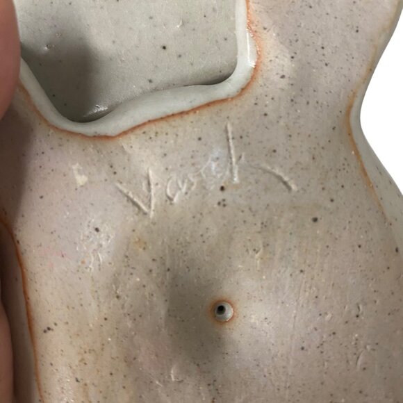 Ceramic art rabbit napkin holder candy dish Easter party decor signed 8" - Picture 9 of 9